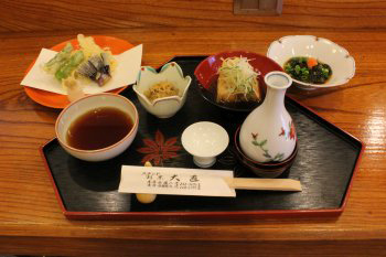 スタンド割烹 大直　料理