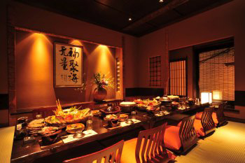 越後の旬と美酒 海老の髭　店内写真